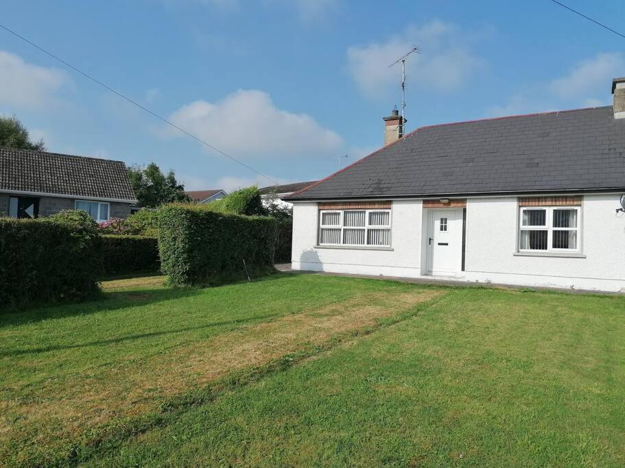 Rossole Cottage Enniskillen Exterior photo